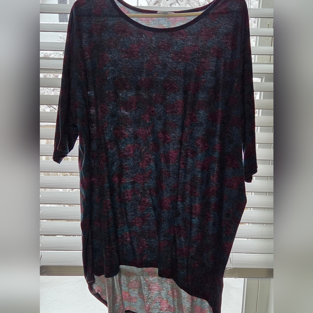 Lularoe Irma Top